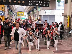 子ども神輿